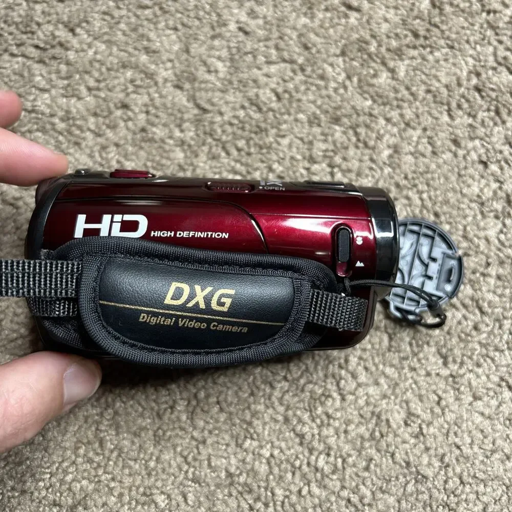 DXG Quick Shots DXG-5F3V HD video camera handy cam Camcorder Quickshots